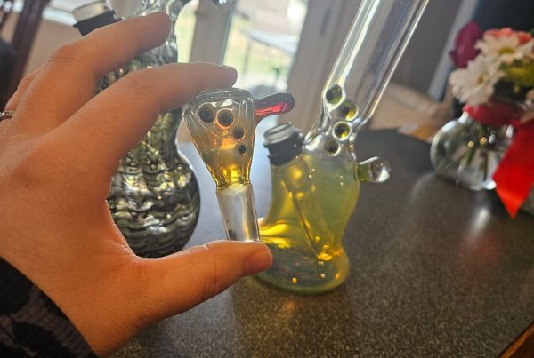 Bongshine-Clean-Glass