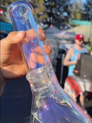 BongShine-Clean-Glass